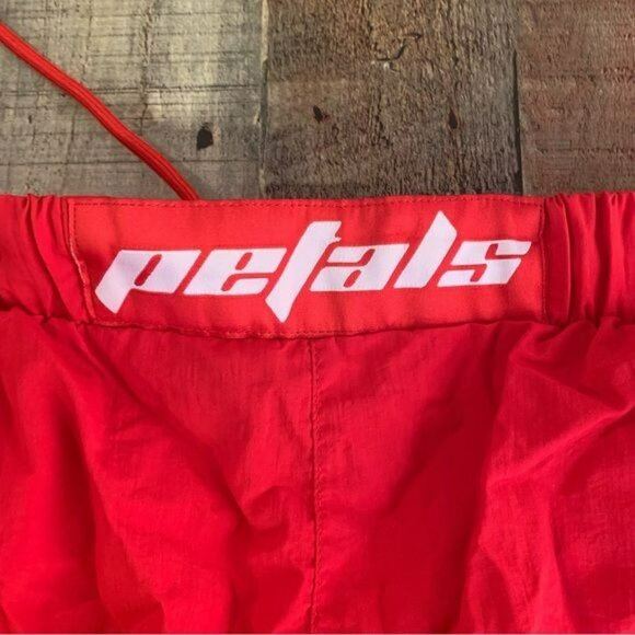 Petals by petal and peacock zumiez womens red joggers -S - Picture 8 of 12